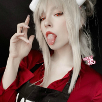 MollyRedWolf Cosplay
