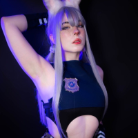 MollyRedWolf Cosplay