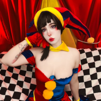 MollyRedWolf Cosplay
