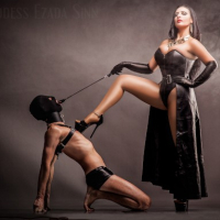 Goddess Ezada Sinn Female Supremacist