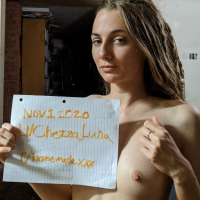 Too scandalous for instagram Chezzalunaxx