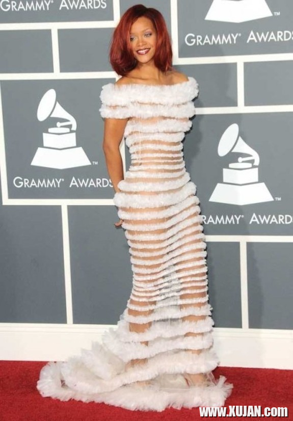 Celebrities lots of titties - Photo #434304