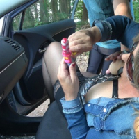 Having fun with some cocks and a lollipop at a parking area