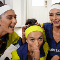 Hot teammates Chloe Temple Aubry Babcock Sawyer Cassidy share a cock