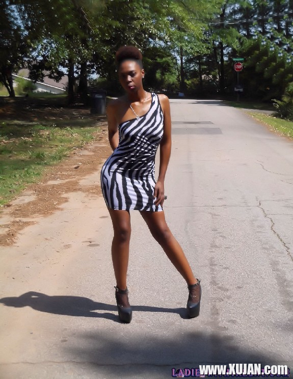 Cocos Public Model Walk - Photo #446461