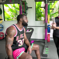 Curvy milf Melanie Hicks enjoys getting banged by a black shaft at the gym