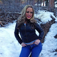 CARMEN VALENTINA FLASHES HER BOOTY AND TITS OUTDOORS