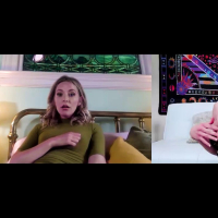 Mona Wales masturbates with Morgan Rain on cams