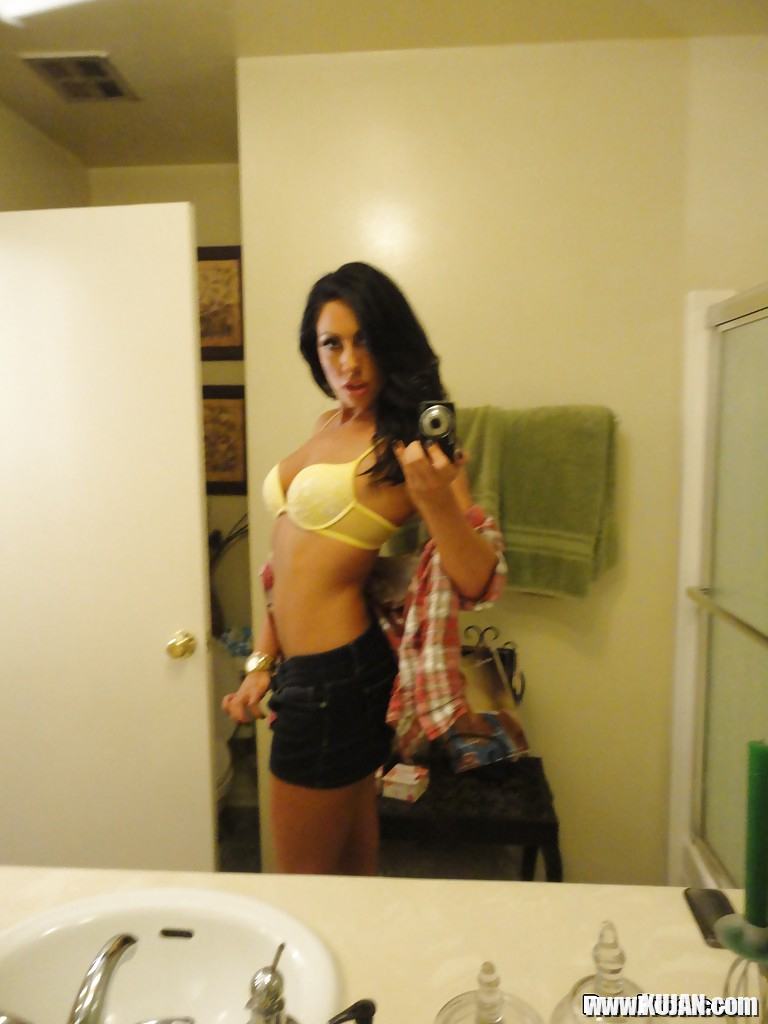 Brunette slut Tiffany Brookes taking mirror self shots while undressing - Photo #472386