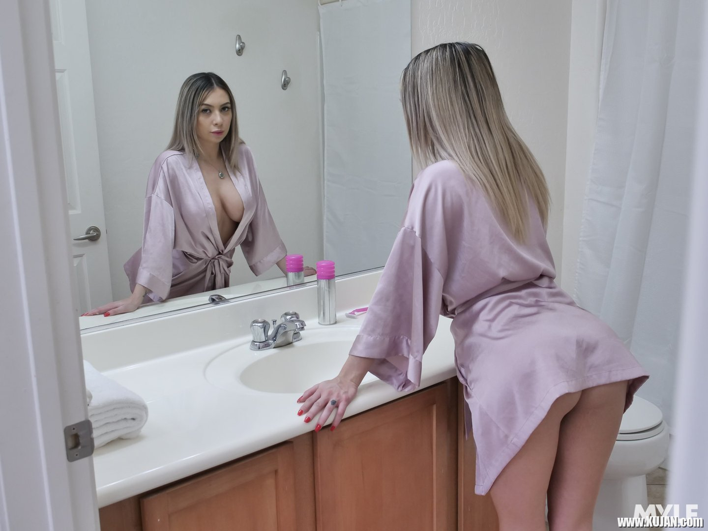 Horny MILF Kat Dior masturbates in the Bathroom - Photo #476454