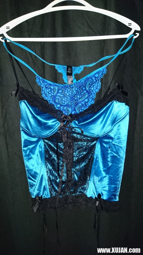 Whos Wants To Play Dress Up - Photo #478200