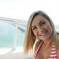 Chloe Addison loves showing natural boobies in public places