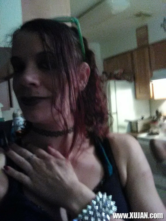 sexy wild lady - Photo #493674