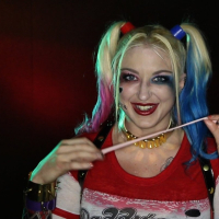 Wild blondie Leya Falcon getting down and dirty