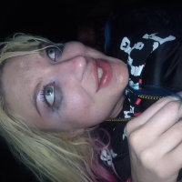 Slutty blonde Leya Falcon gags and rides on a thick wiener