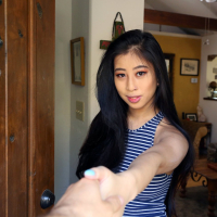 Asian whore Jade Kush sits her hairy coochie on a stiff rod