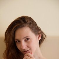 Irina Pavlova spreads cockready Beaver in Bedroom
