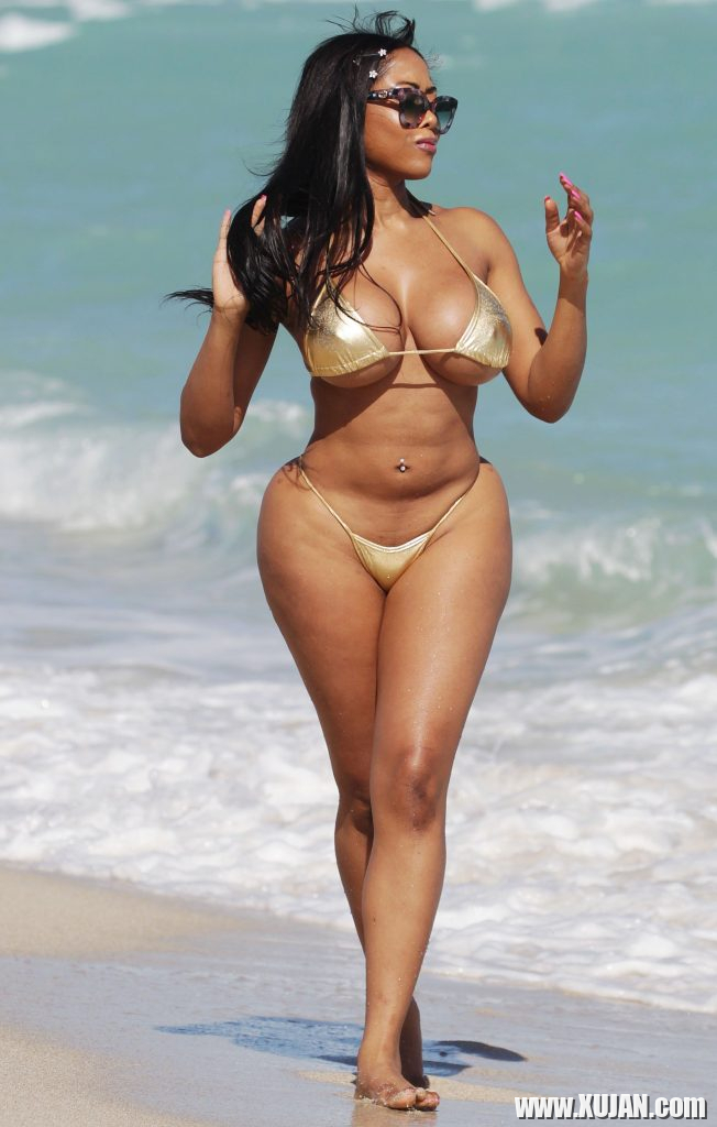 Moriah Mills Sexy - Photo #533435
