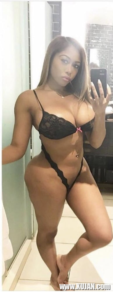 moriah Mills ebony - Photo #533521