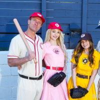 Baseball fans Cecelia Taylor and Mazy Myers fucking like true pros