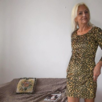 Long haired blonde granny Dari