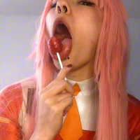Zero Two Cosplay