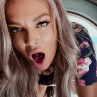 Hot bitches Charlotte Lavish and Hayley Davies fucking same dude