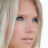 Stunning blonde bombshell Katerina H undresses and mastrubating
