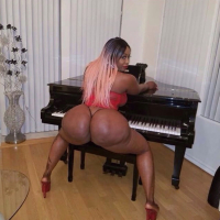 Victoria Cakes Black bbw big titts