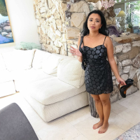 Petite asian cougar Lucky Starr shows off her great fuck skills