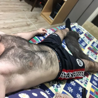 Very hairy man