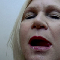 Lacey loves BWC in gloryhole