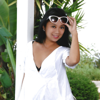Attractive Asian milf Lucky Starr is a star of amazing solo clips