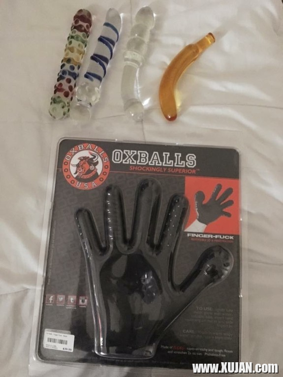 Sinrsquos Toy Box - Photo #578219