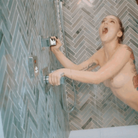 Kali Roses In Action