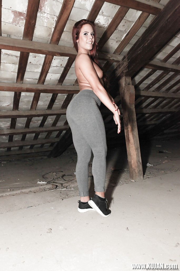 Redheaded Latina babe Gala Brown loosing big booty from yoga pants - Photo #598805