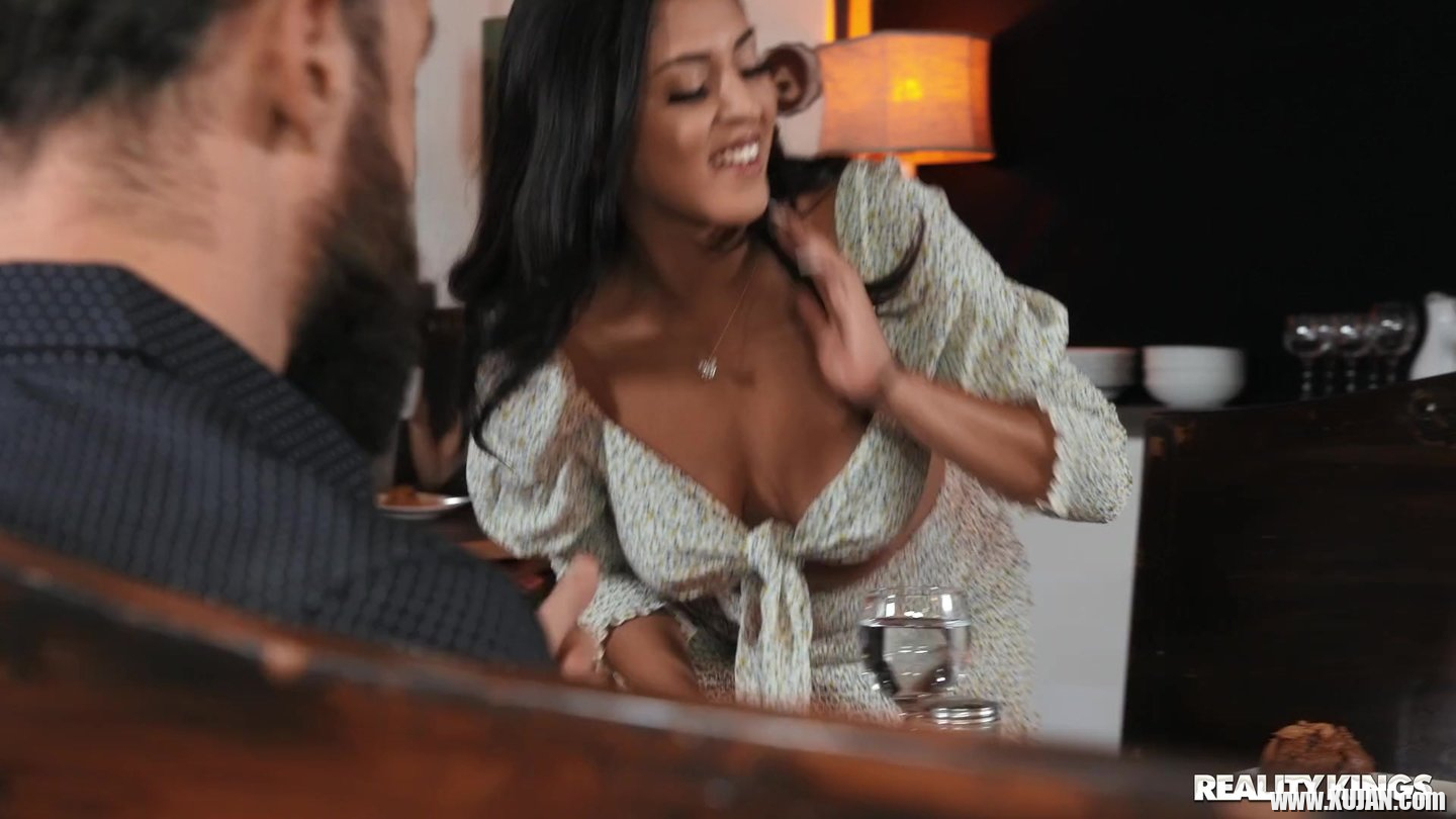Super hot latin beauty Sophia Leone bends over for deep shagging - Photo #599440