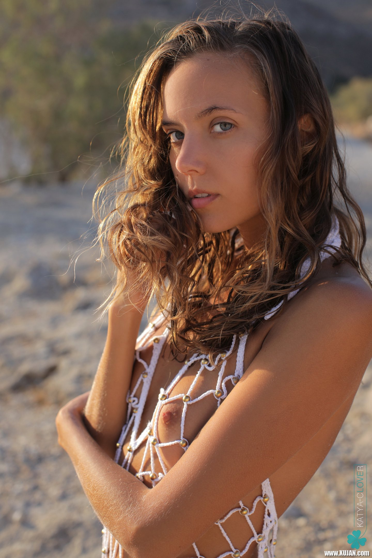 Princess Clover shows her sexy nude Body in Nature - Photo #608452