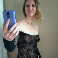Selfiner ev tnayin porno irakan MILF its