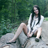 Brunette teen Vanessa Sky gets naked for you outside