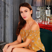 Gorgeous brunette model Alice Wonder pops out her amazing naked boobies