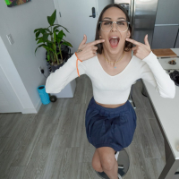 Happy bitch Natalia Nix gets her mouth plugged with some huge rod