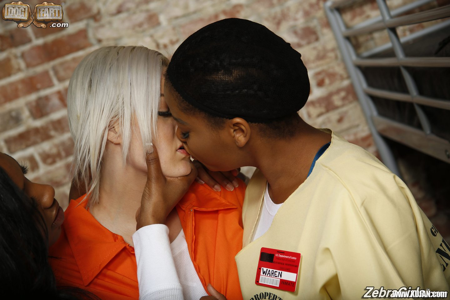 Jenna Ivory fucks two horny black Girls in Prison - Photo #654246
