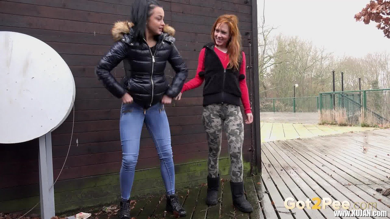 Daphne Klyde and Sandra take a leak together - Photo #660487