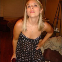 Exposed MILF Wife Dixie Lynn