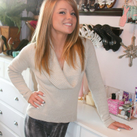 Beautiful Girl Meet Madden gets completely naked