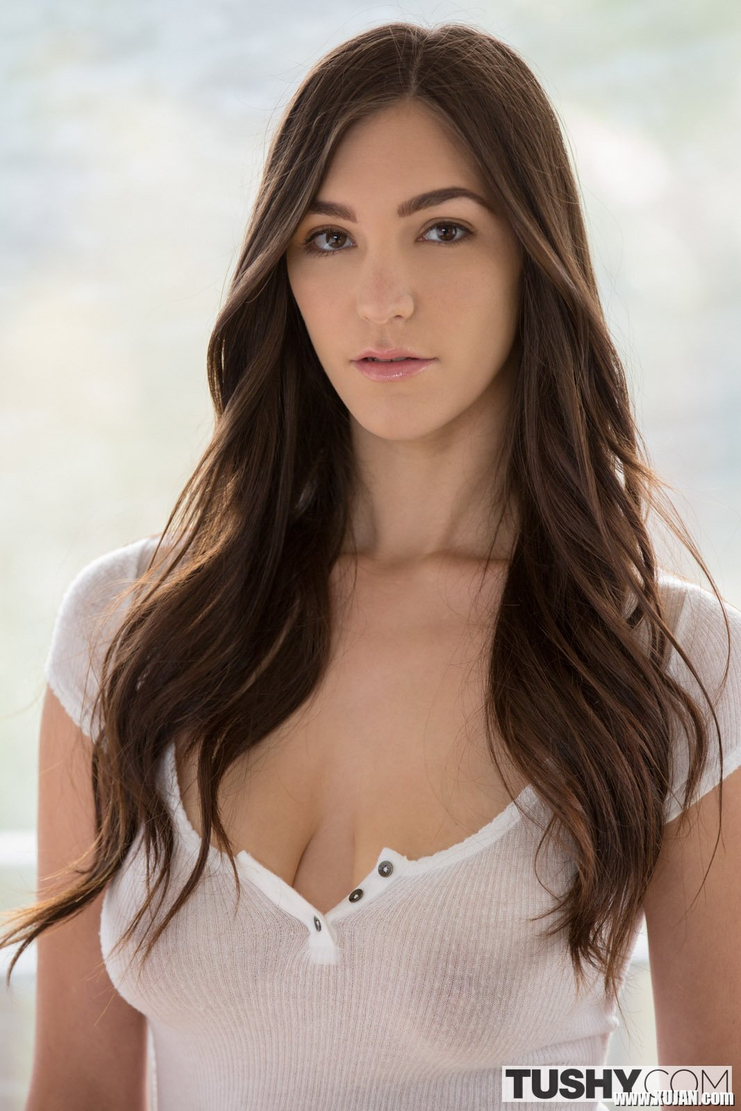 Erotic Babe Holly Michaels takes a Dick in her Ass - Photo #674560