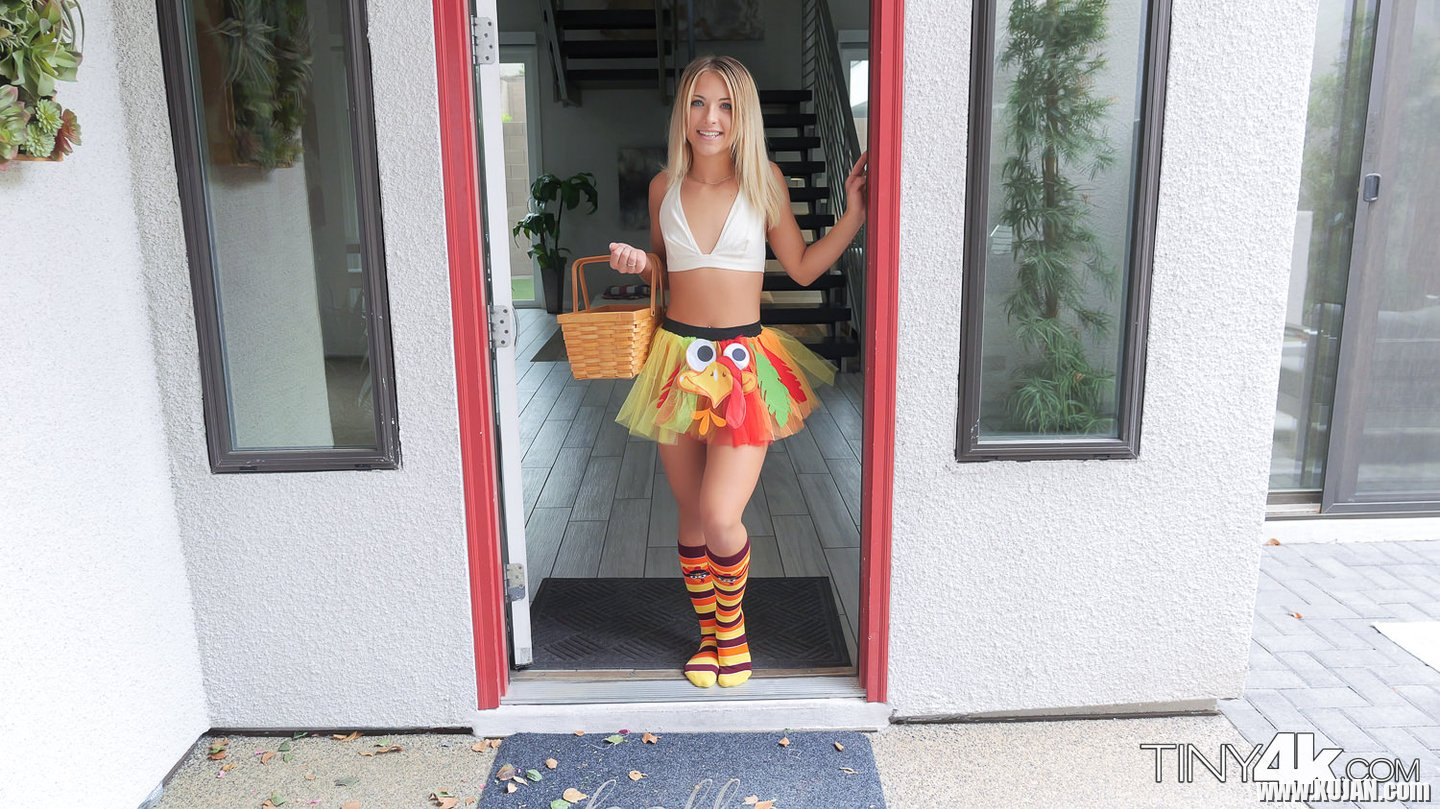 Playful petite blondie Emma Bugg takes hardcore thanksgiving stuffing - Photo #681472