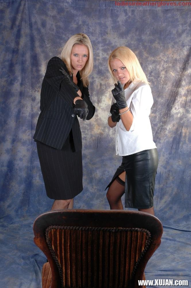Frankie Babe and a Hottie pose in classy Outfits - Photo #682564