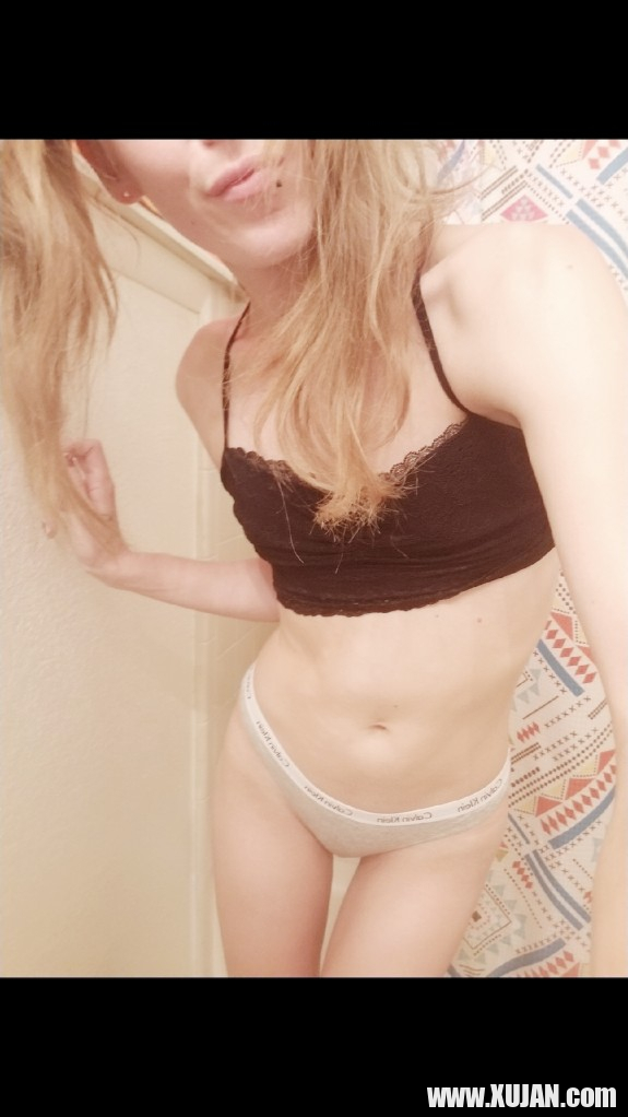 My lil freak - Photo #689024